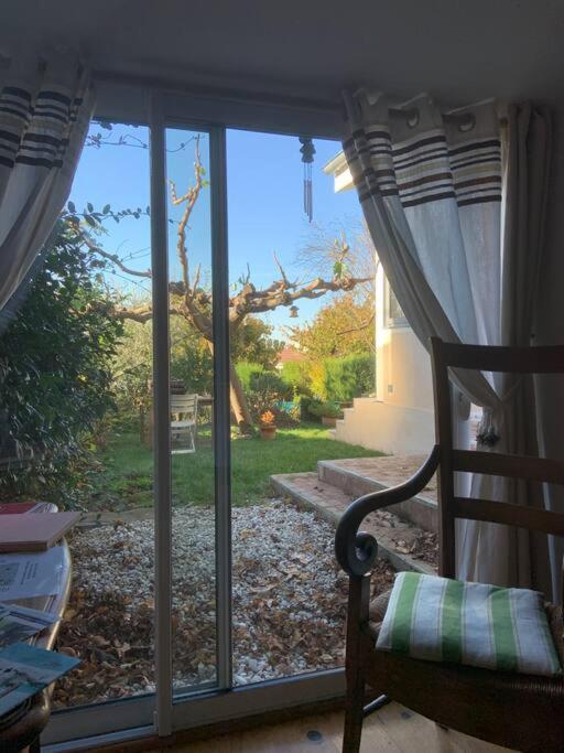 Appartement Studio Close Fourviere Very Quiet & Small Terrace à Lyon Extérieur photo