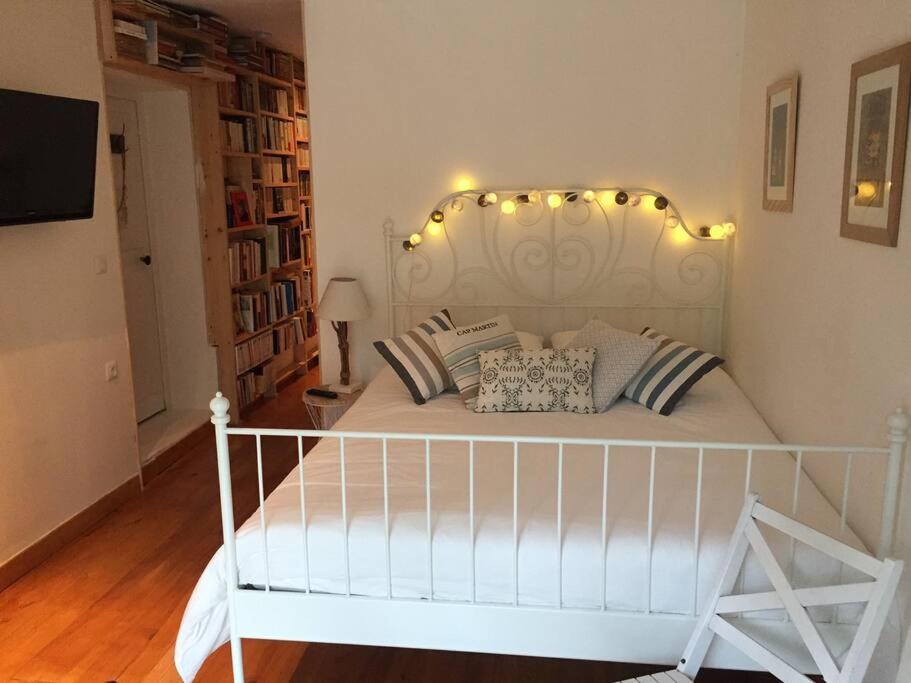 Appartement Studio Close Fourviere Very Quiet & Small Terrace à Lyon Extérieur photo